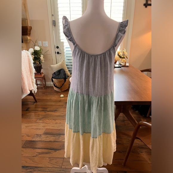 Rails Capri Linen Blend Ruffle Strap Midi Dress Mixed Rainbow Stripe. Size XS - Picture 4 of 6